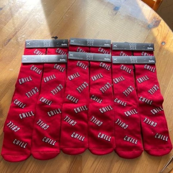 ODD SOX Netflix Chill Socks - Picture 2 of 4